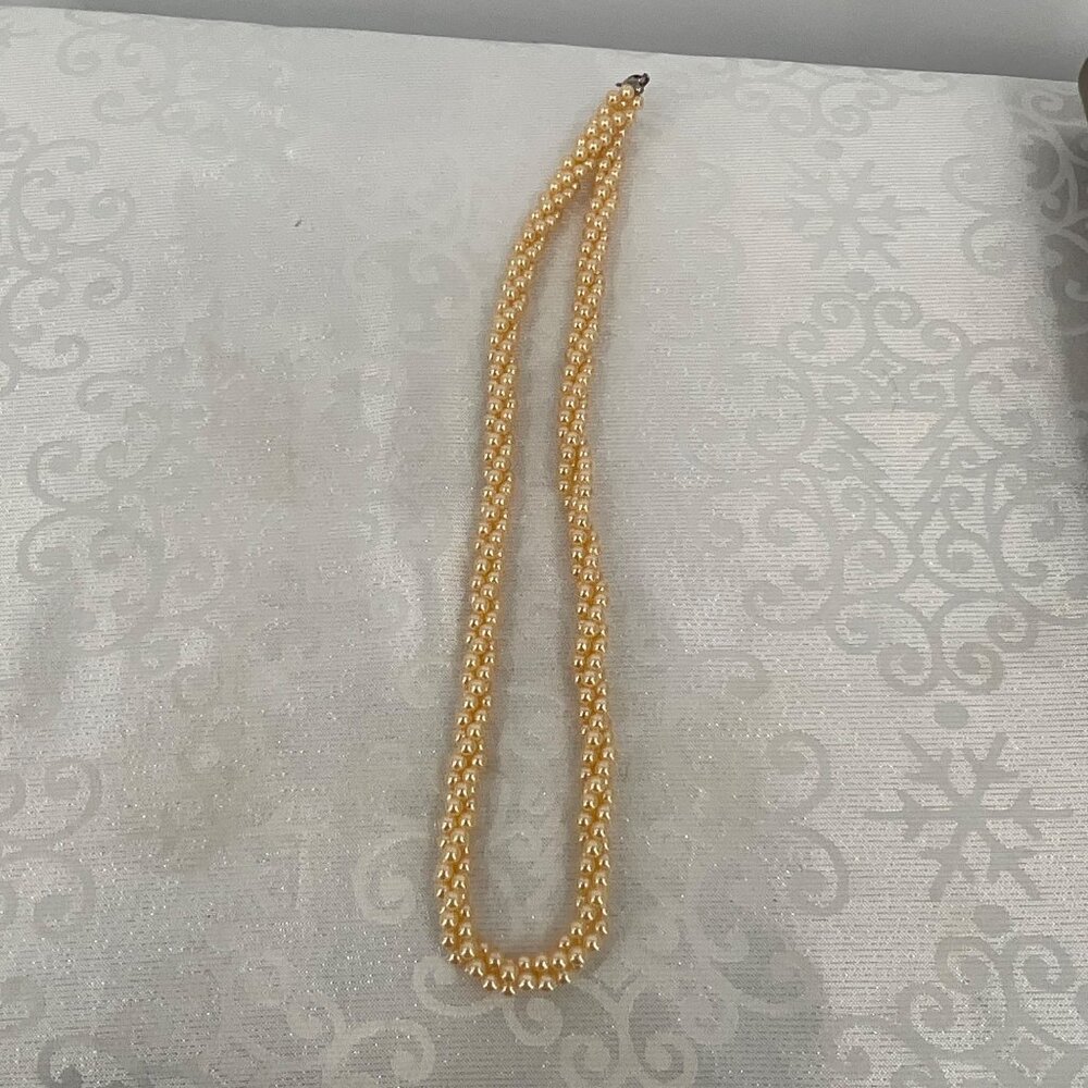 Vintage Double-Strand Faux Pearl Necklace With Ornate‎ Clasp